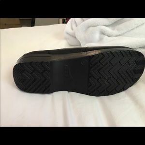 dansko womens shoes